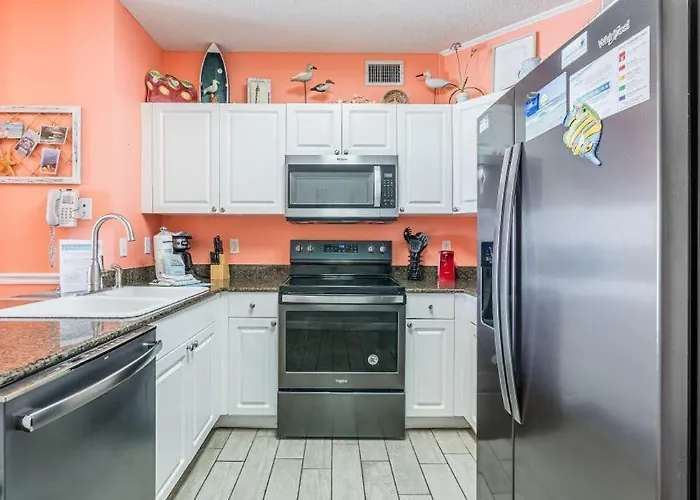 Legacy 102 By Youngs Suncoast Apartment *