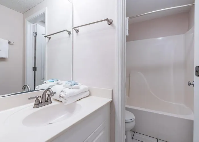 Legacy 102 By Youngs Suncoast * Gulf Shores